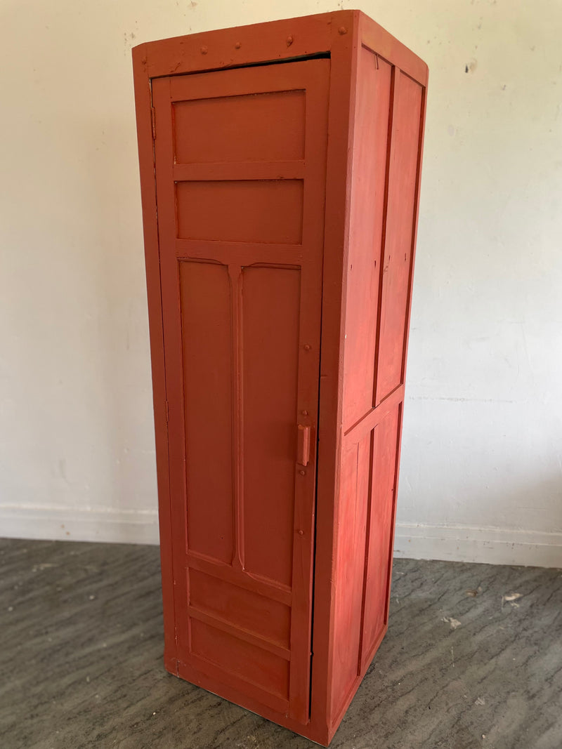 Armoire en bois