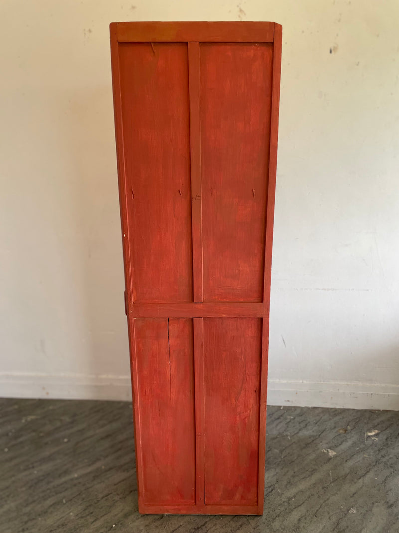 Armoire en bois