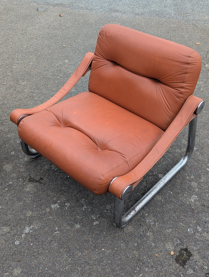 Paire de fauteuils annees 60